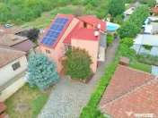 Vilă cu piscină de vânzare în cartierul Gai, Arad 