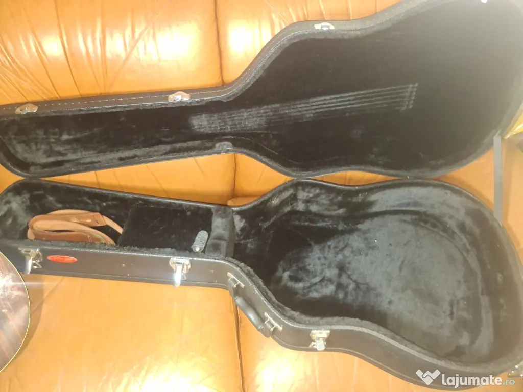 chitară acustică