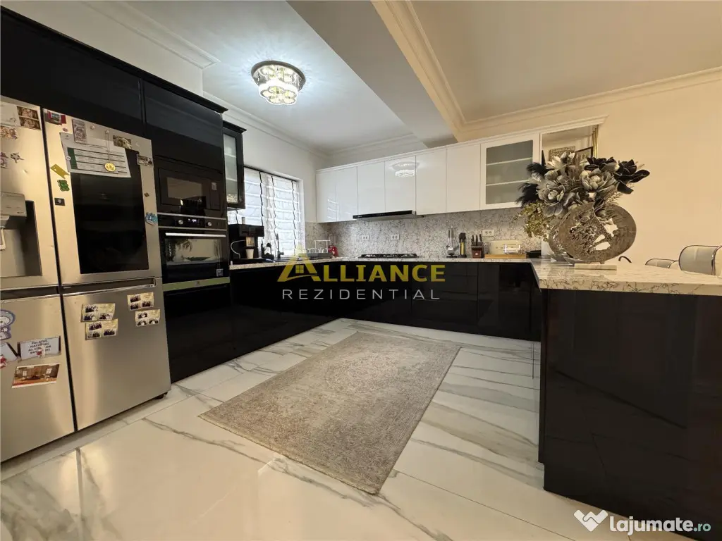 Vila SUPERBA | 7 camere - Mobilata si Utilata | 265 MPU