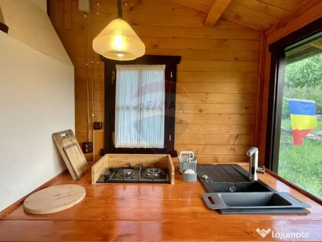 Proprietate de vis la munte | Foisor + Cabanuta | Utilita...