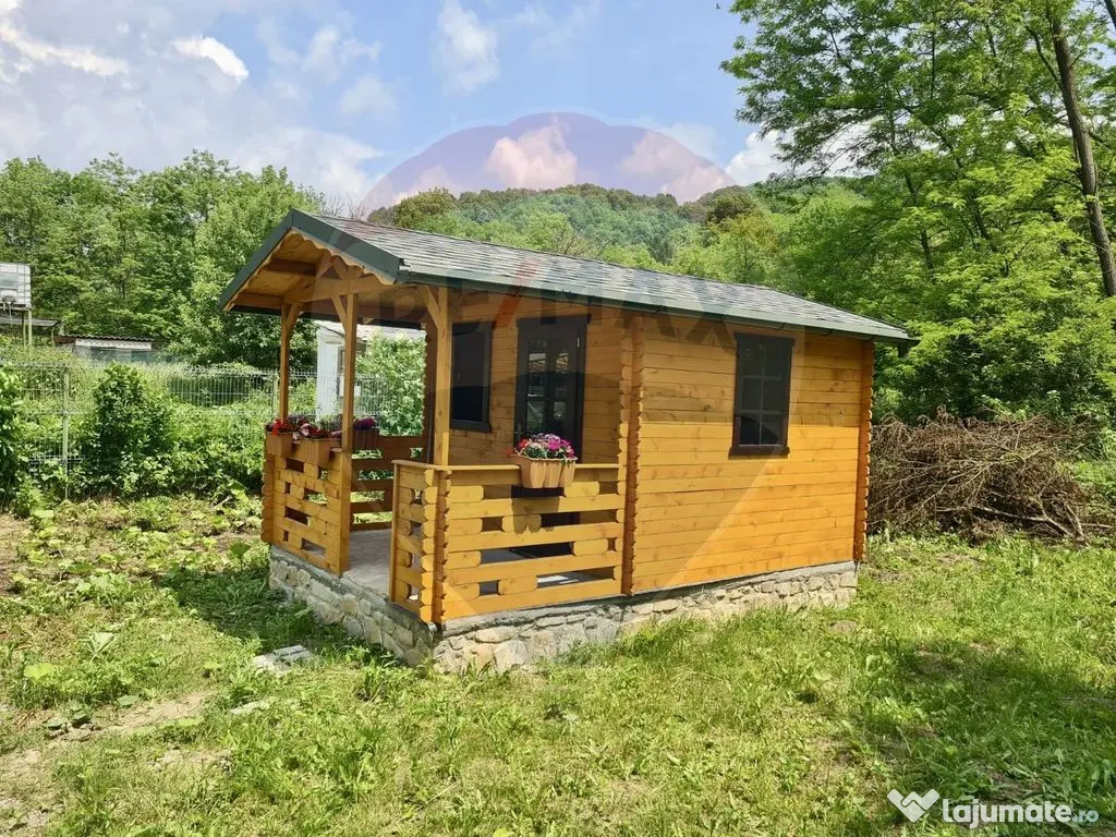 Proprietate de vis la munte | Foisor + Cabanuta | Utilita...