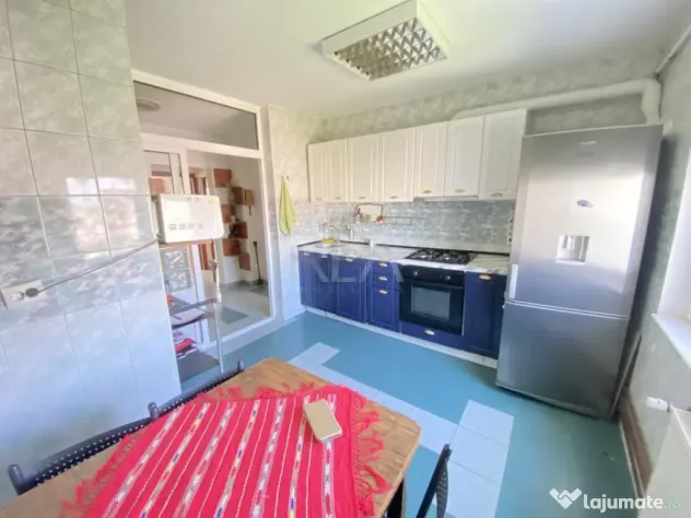 3 camere-Decomandat-Centrala Proprie/13 septembrie