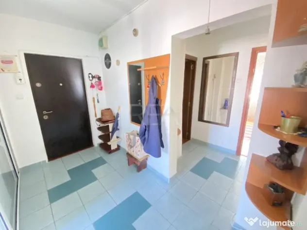 3 camere-Decomandat-Centrala Proprie/13 septembrie