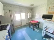 3 camere-Decomandat-Centrala Proprie/13 septembrie 