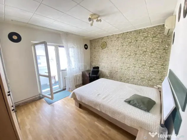 3 camere-Decomandat-Centrala Proprie/13 septembrie