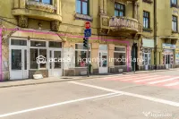 Spatiu comercial ,cu vitrina de in zona Boul Rosu.