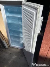 Congelator cu sertare 