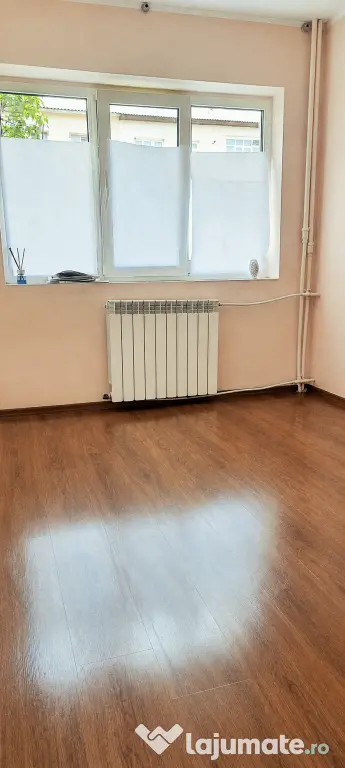 Vând garsonieră zona Sud