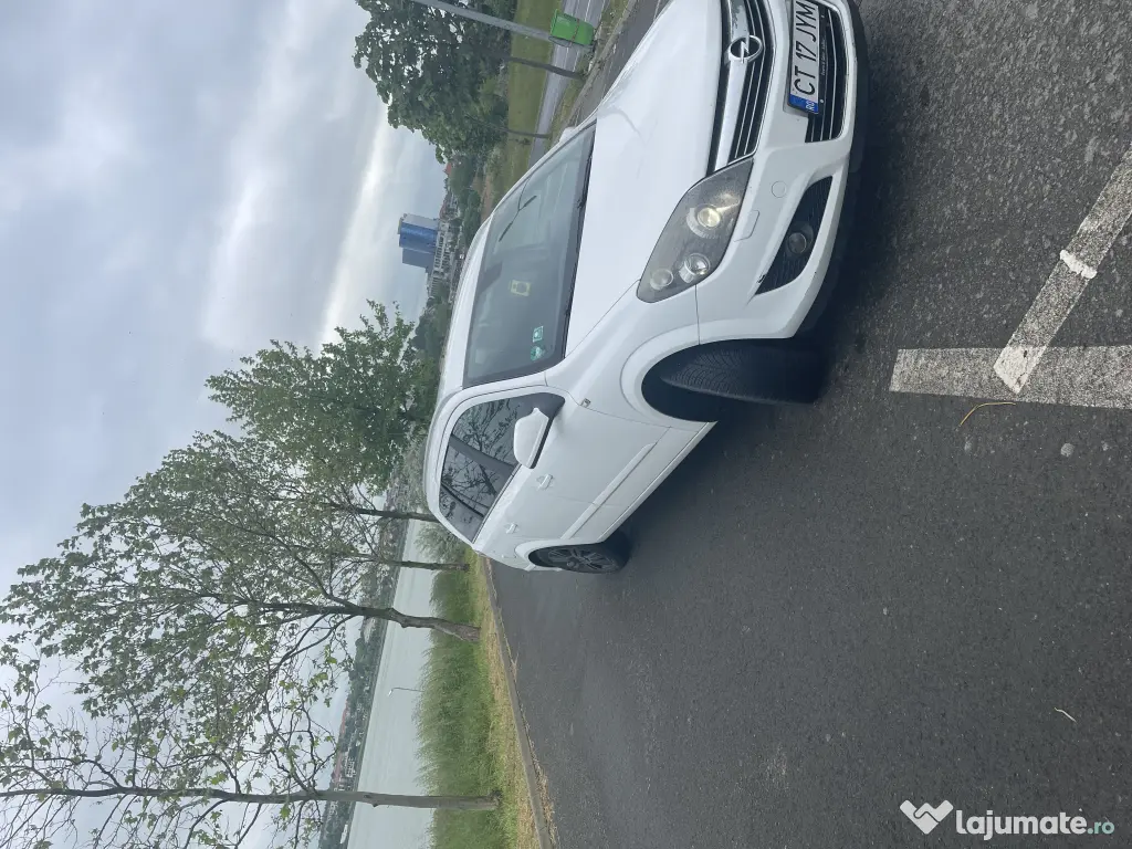 Vând Opel Astra H Caravan 2010