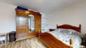 Casă de vânzare în Hărman – 1004 mp teren – Desch... 