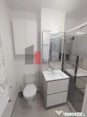 Vânzare apartament 3 camere Bd. Obregia - Pța Străduin... 