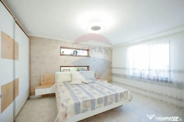 De vânzare casă cu 3 camere, teren 486 mp, în Sânmartin