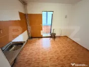 Apartament 2 camere decomandat, 65 mp, etaj 2/4, zona Tracto