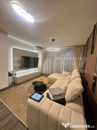 Apartament 3 camere de închiriat – Circumvalațiunii, Tim 