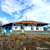 Imobil compus din casa de locuit si teren, Danesti, construc 