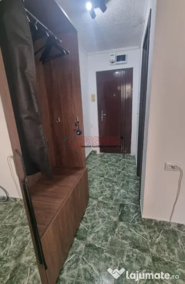 Apartament 2 camere Sector 4 - Straja