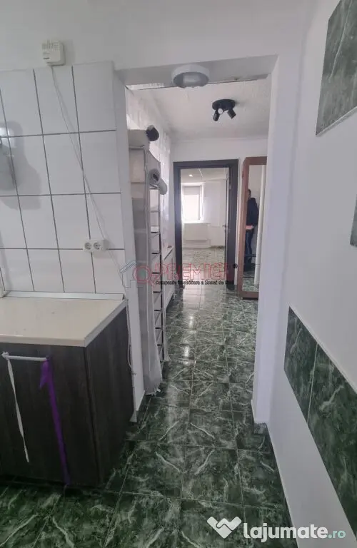 Apartament 2 camere Sector 4 - Straja