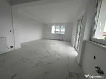 Apartament 2 camere ,etaj 1 ,zona Tinereului