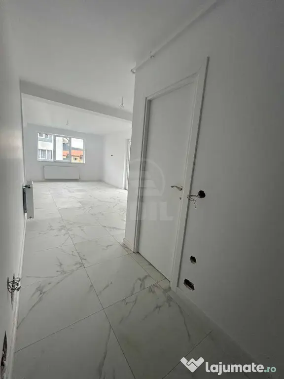 Apartament 2 camere ,etaj 1 ,zona Tinereului