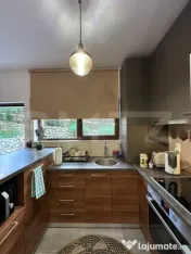 Apartament cochet cu 3 camere, terasă și 2 locuri de parc 