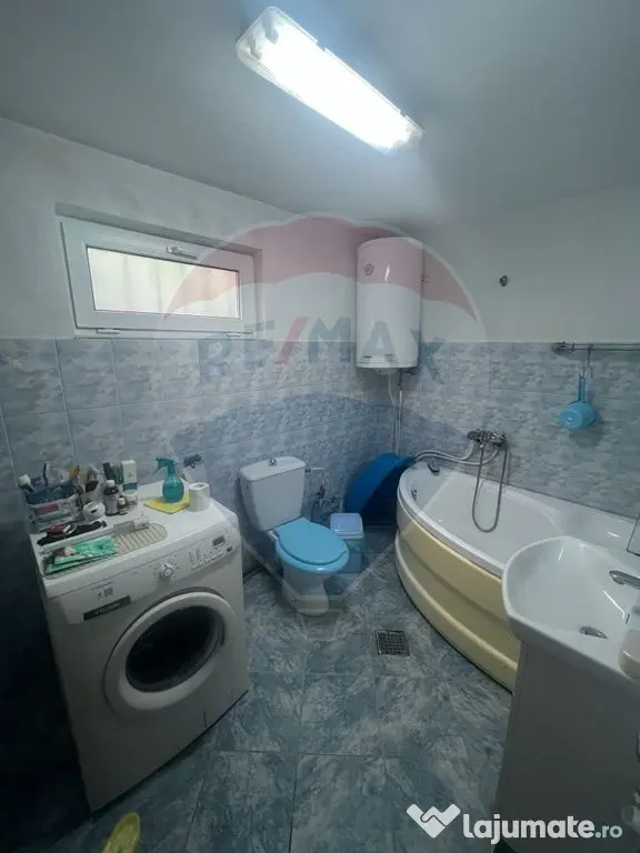 Casă 4 camere Bogza