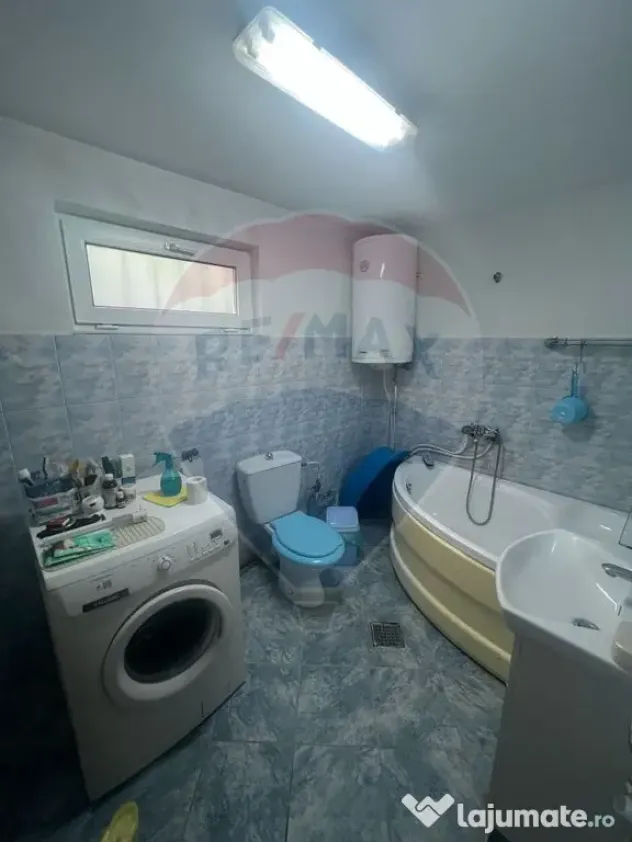 Casă 4 camere Bogza