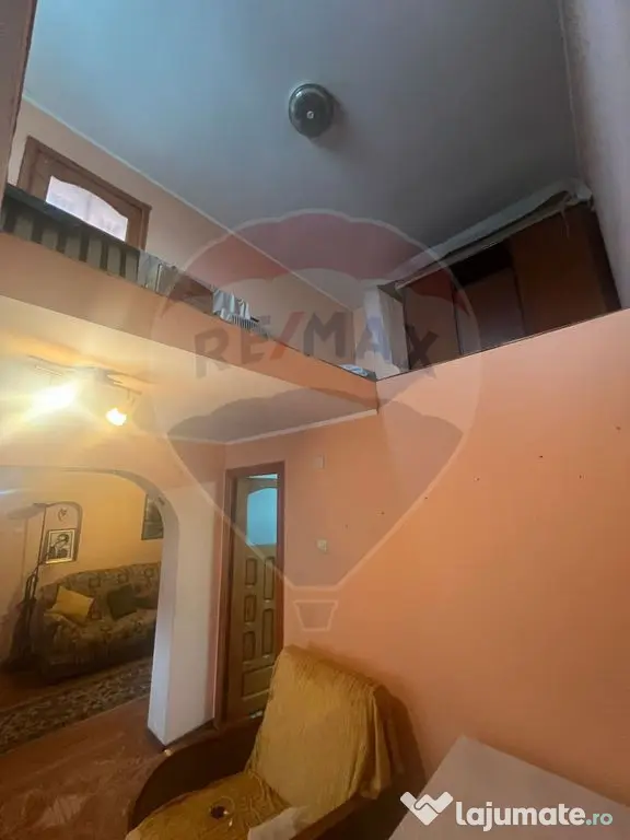 Casă 4 camere Bogza
