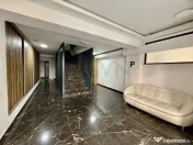 Apartament 180 mp l terasa 220 mp