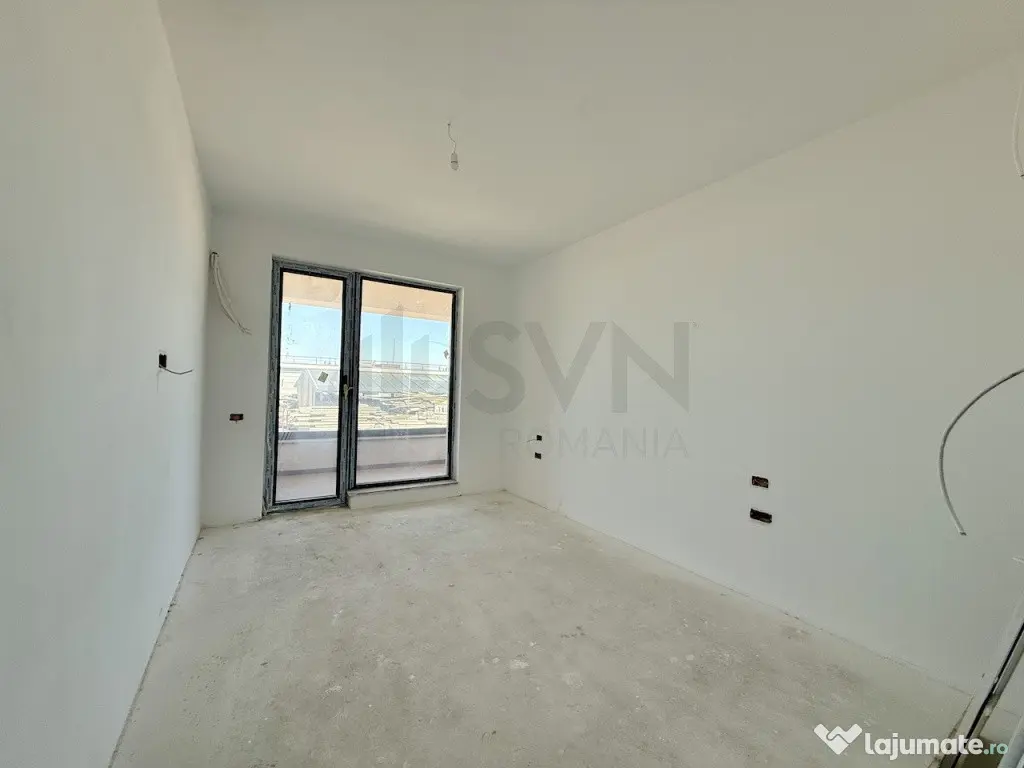 Apartament 180 mp l terasa 220 mp