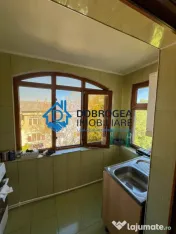 E3- APARTAMENT 2 CAMERE DECOMANDAT ,CENTRALA PROPRIE