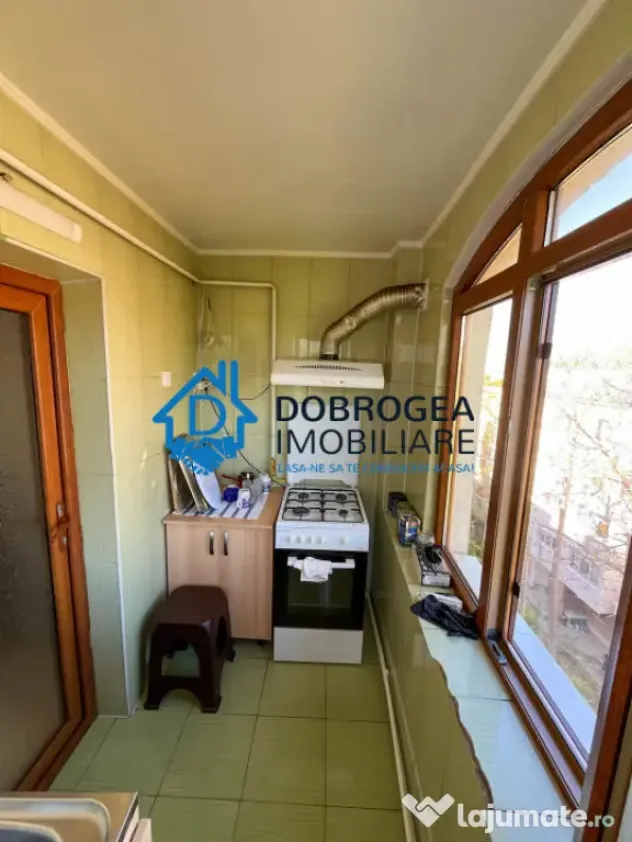 E3- APARTAMENT 2 CAMERE DECOMANDAT ,CENTRALA PROPRIE
