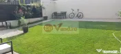 De vânzare casă premium tip duplex, vedere spre Lacul Brates 