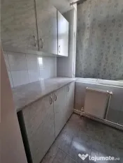 Apartament 2 cam decomandat renovat si mobilat zona 800 
