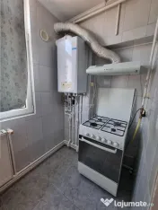Apartament 2 cam decomandat renovat si mobilat zona 800 