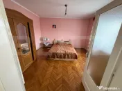 Casa cu etaj, 6 camere, zona 14 Mai 