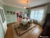 Casa cu etaj, 6 camere, zona 14 Mai 
