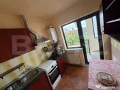 Casa cu etaj, 6 camere, zona 14 Mai 
