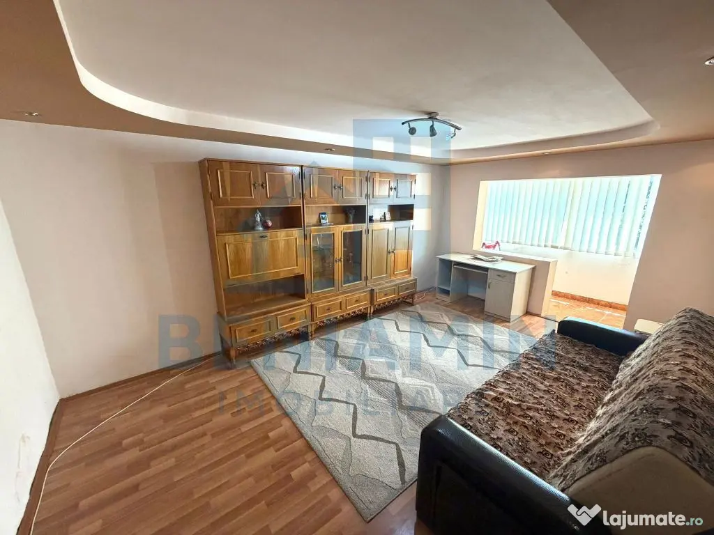 3 camere decomandat etaj 3 Bigul Nou -centrala -72mp