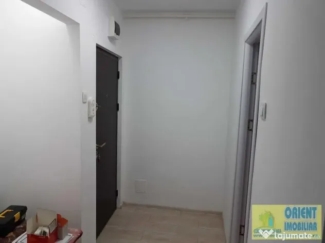 Tomis 2, de vanzare 2 camere, parter, gaze, renovat