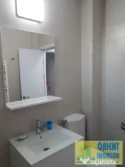 Tomis 2, de vanzare 2 camere, parter, gaze, renovat 