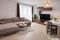 Apartament trei camere, decomandat, etaj2, Maurer Tractorul, 