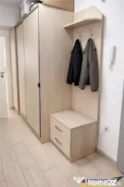 Apartament trei camere, decomandat, etaj2, Maurer Tractorul,