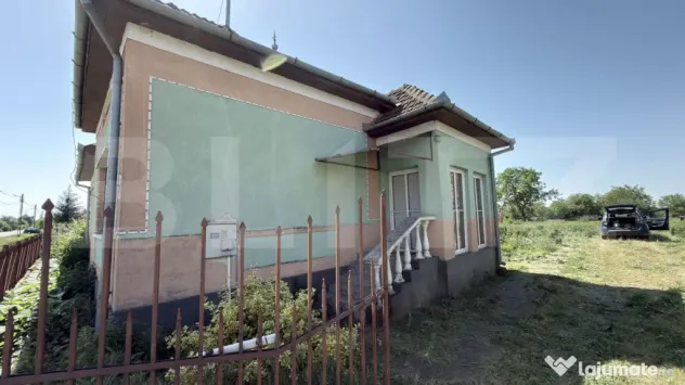 Casă cu teren 40 ari – Oar, com. Vetiș, uz rezidential s