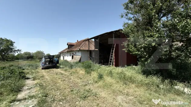 Casă cu teren 40 ari – Oar, com. Vetiș, uz rezidential s