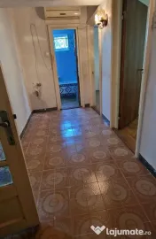 Tomis 2 apartament 3 camere decomandate, garaj si loc de ...