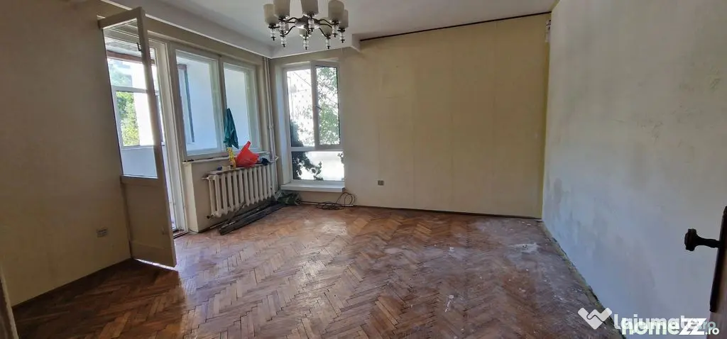 Tomis 2 apartament 3 camere decomandate, garaj si loc de ...