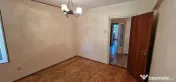 Tomis 2 apartament 3 camere decomandate, garaj si loc de ...