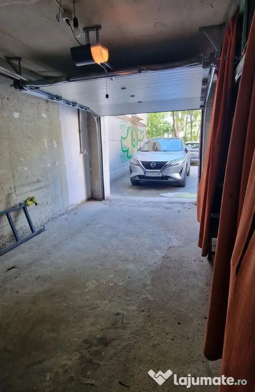 Tomis 2 apartament 3 camere decomandate, garaj si loc de ...
