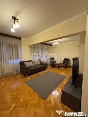 Apartament 3 camere de închiriat – Teiul Doamnei 