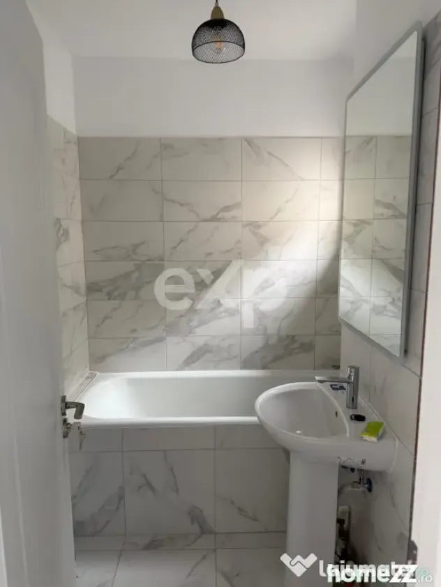 Apartament 4 camere 2 bai 92 mp Tineretului metrou pretabil